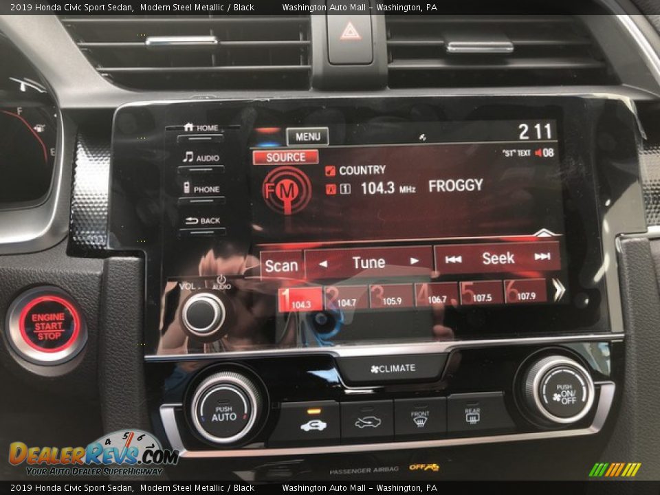 Controls of 2019 Honda Civic Sport Sedan Photo #17