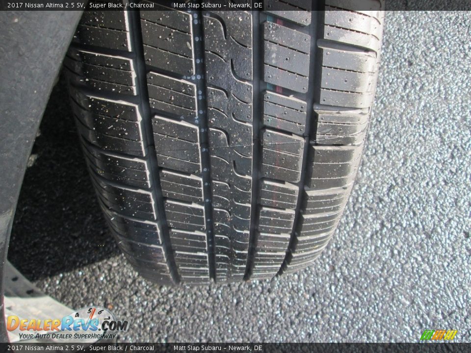 2017 Nissan Altima 2.5 SV Super Black / Charcoal Photo #23