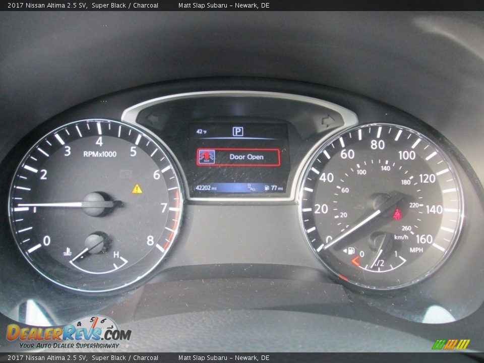 2017 Nissan Altima 2.5 SV Super Black / Charcoal Photo #27