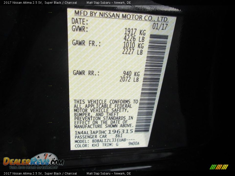 2017 Nissan Altima 2.5 SV Super Black / Charcoal Photo #29