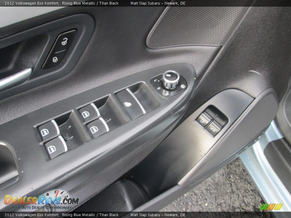2012 Volkswagen Eos Komfort Rising Blue Metallic / Titan Black Photo #15
