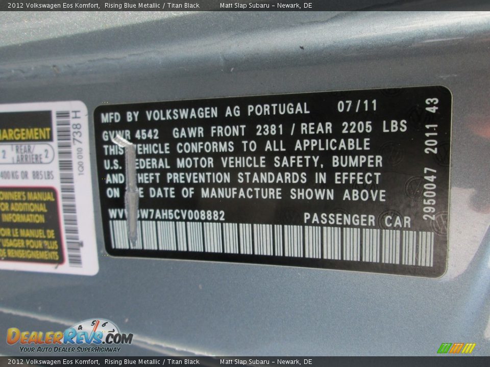 2012 Volkswagen Eos Komfort Rising Blue Metallic / Titan Black Photo #27