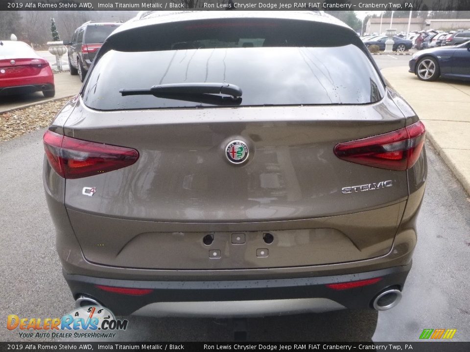 2019 Alfa Romeo Stelvio AWD Imola Titanium Metallic / Black Photo #7