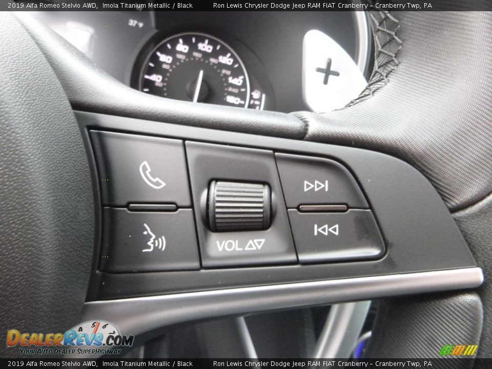 2019 Alfa Romeo Stelvio AWD Imola Titanium Metallic / Black Photo #25