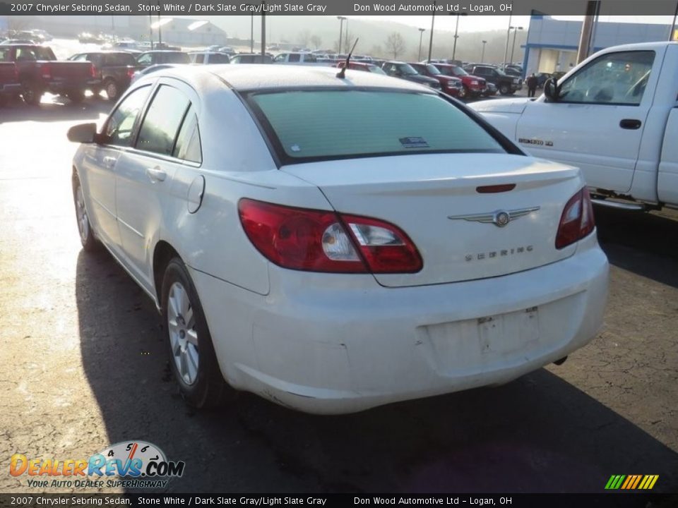 2007 Chrysler Sebring Sedan Stone White / Dark Slate Gray/Light Slate Gray Photo #14