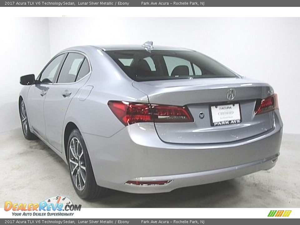 2017 Acura TLX V6 Technology Sedan Lunar Silver Metallic / Ebony Photo #2