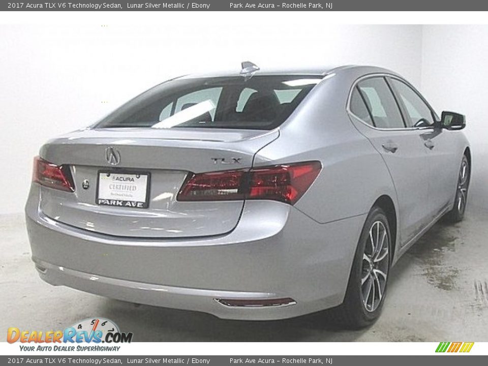 2017 Acura TLX V6 Technology Sedan Lunar Silver Metallic / Ebony Photo #4