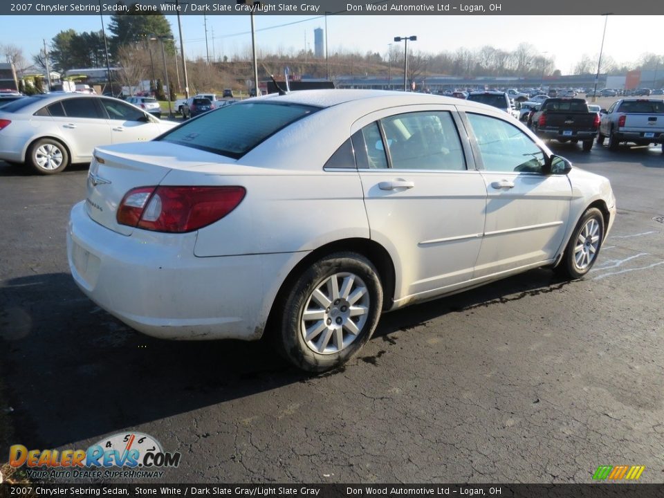 2007 Chrysler Sebring Sedan Stone White / Dark Slate Gray/Light Slate Gray Photo #19