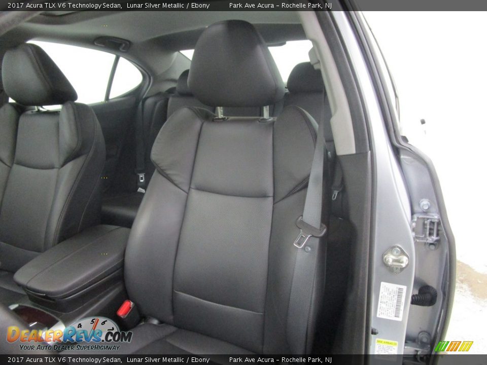 2017 Acura TLX V6 Technology Sedan Lunar Silver Metallic / Ebony Photo #8