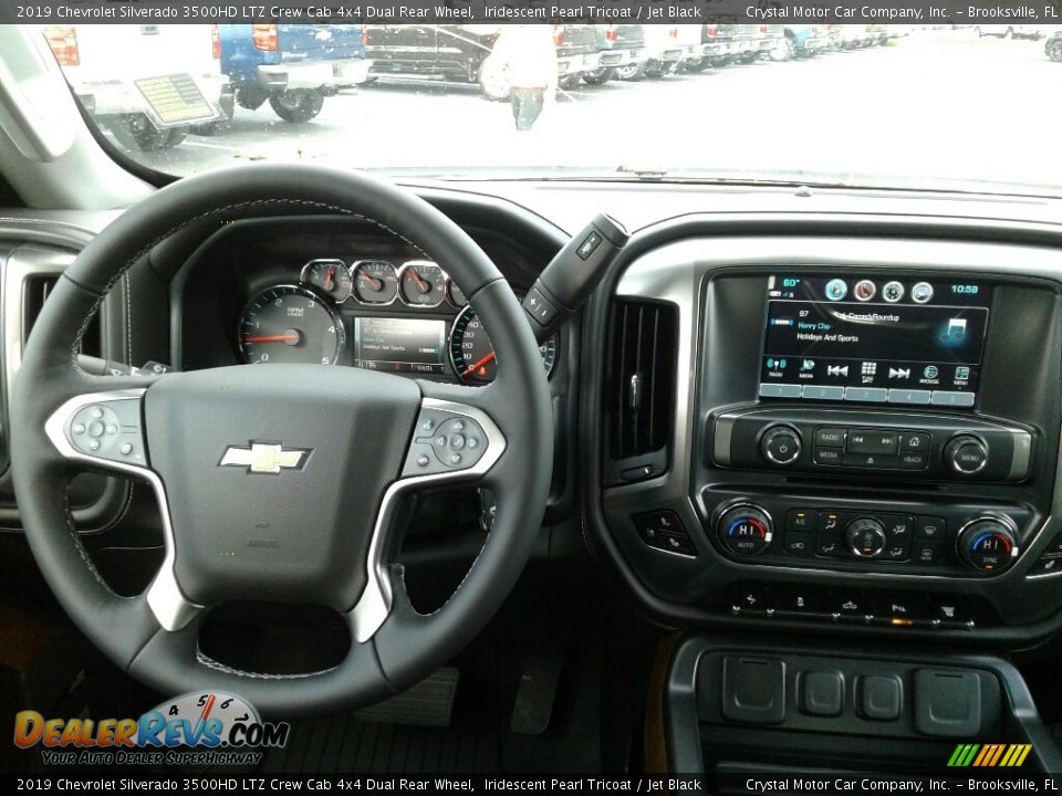 2019 Chevrolet Silverado 3500HD LTZ Crew Cab 4x4 Dual Rear Wheel Iridescent Pearl Tricoat / Jet Black Photo #13