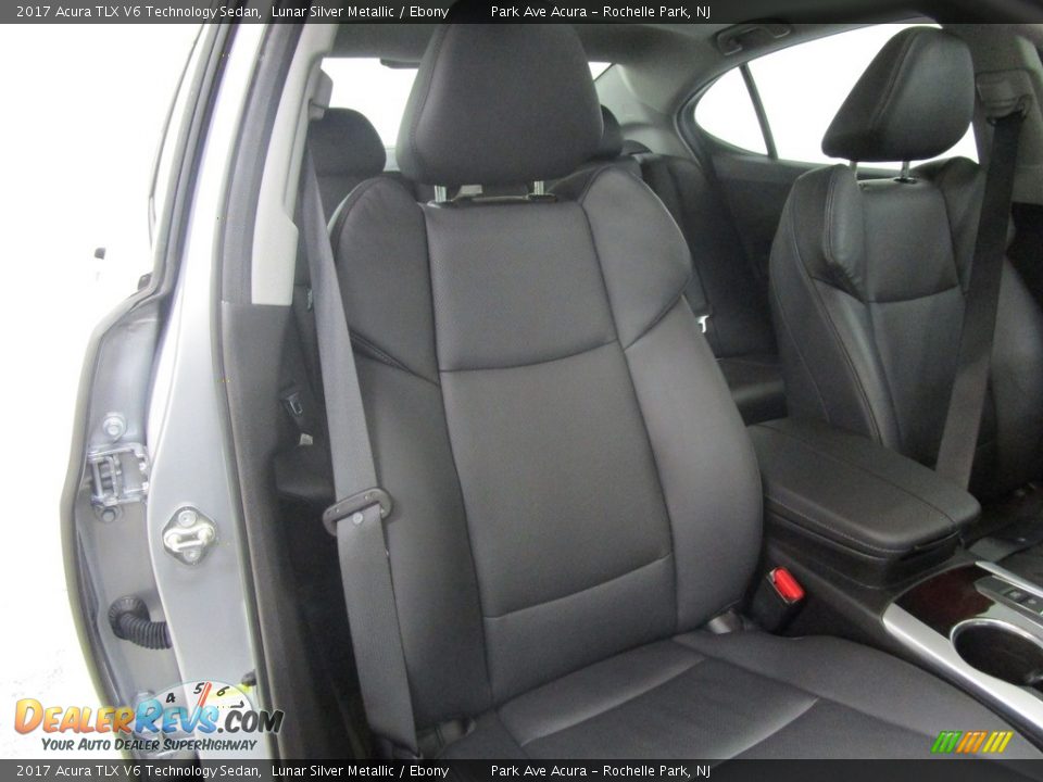 2017 Acura TLX V6 Technology Sedan Lunar Silver Metallic / Ebony Photo #14