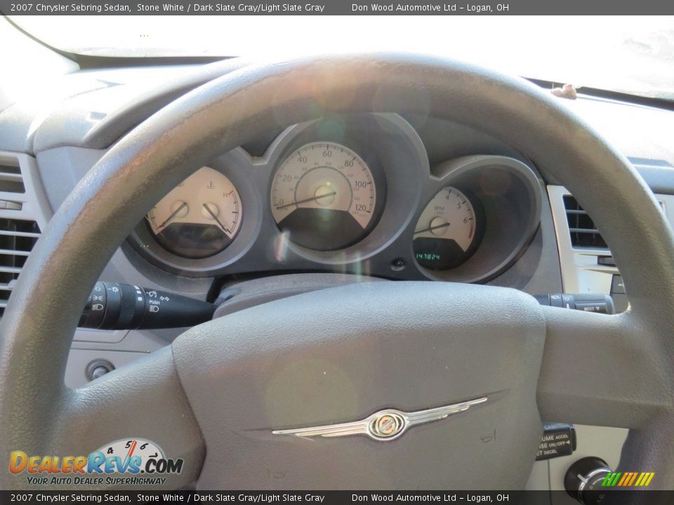 2007 Chrysler Sebring Sedan Stone White / Dark Slate Gray/Light Slate Gray Photo #33