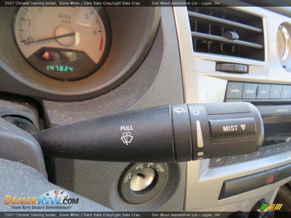 2007 Chrysler Sebring Sedan Stone White / Dark Slate Gray/Light Slate Gray Photo #34