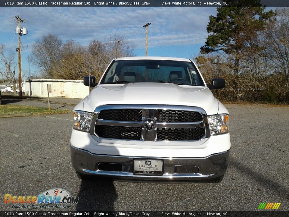 2019 Ram 1500 Classic Tradesman Regular Cab Bright White / Black/Diesel Gray Photo #3