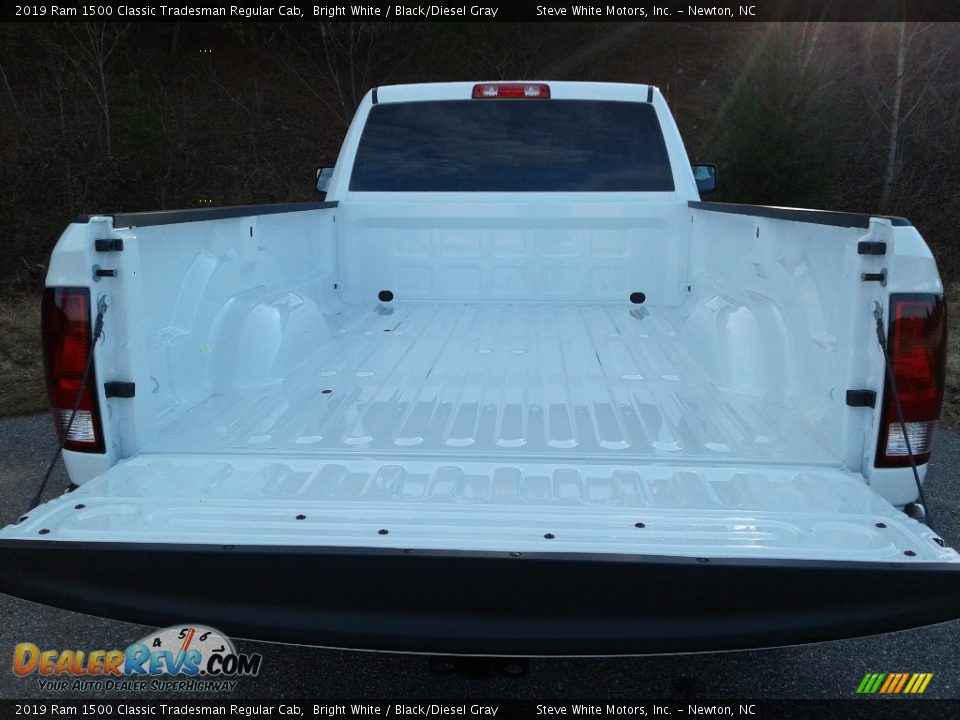 2019 Ram 1500 Classic Tradesman Regular Cab Bright White / Black/Diesel Gray Photo #12