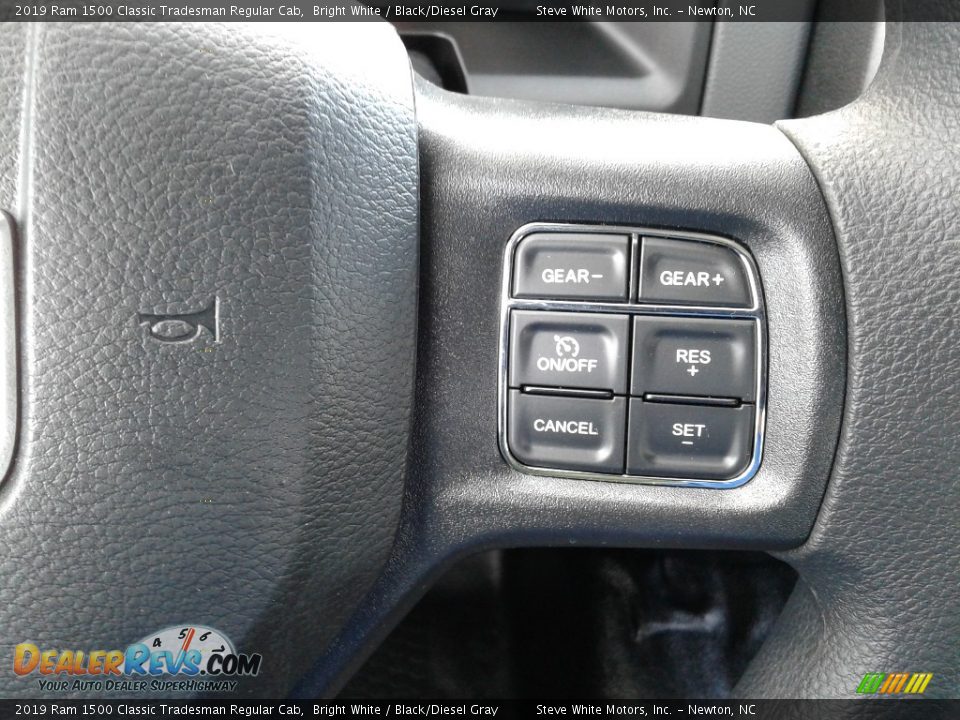2019 Ram 1500 Classic Tradesman Regular Cab Bright White / Black/Diesel Gray Photo #16