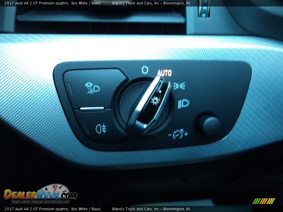 2017 Audi A4 2.0T Premium quattro Ibis White / Black Photo #13