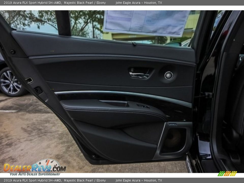 Door Panel of 2019 Acura RLX Sport Hybrid SH-AWD Photo #17