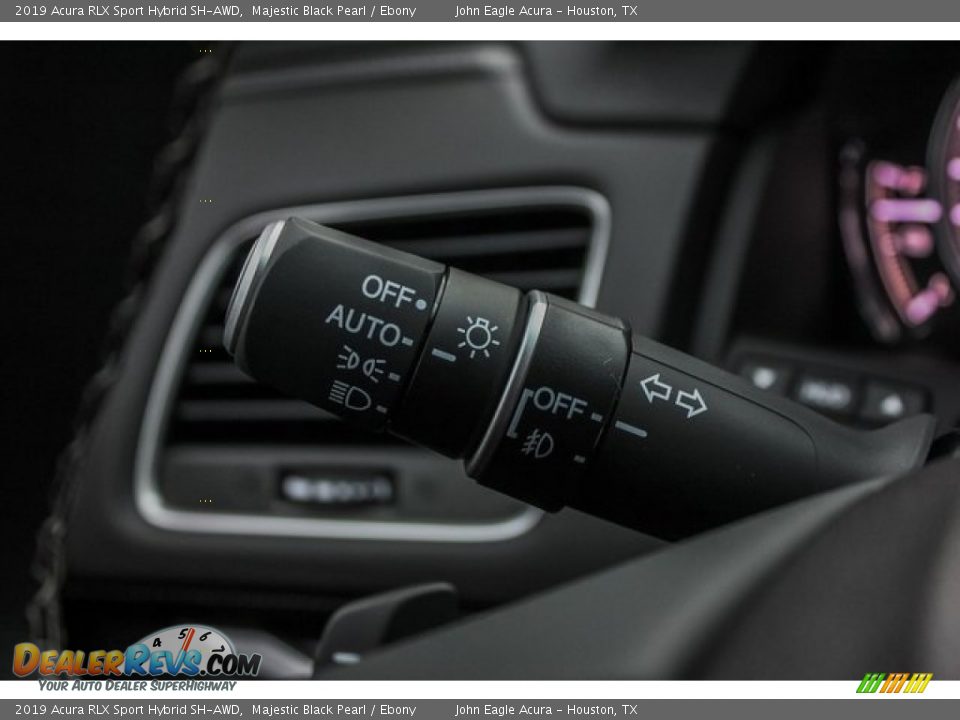 Controls of 2019 Acura RLX Sport Hybrid SH-AWD Photo #36