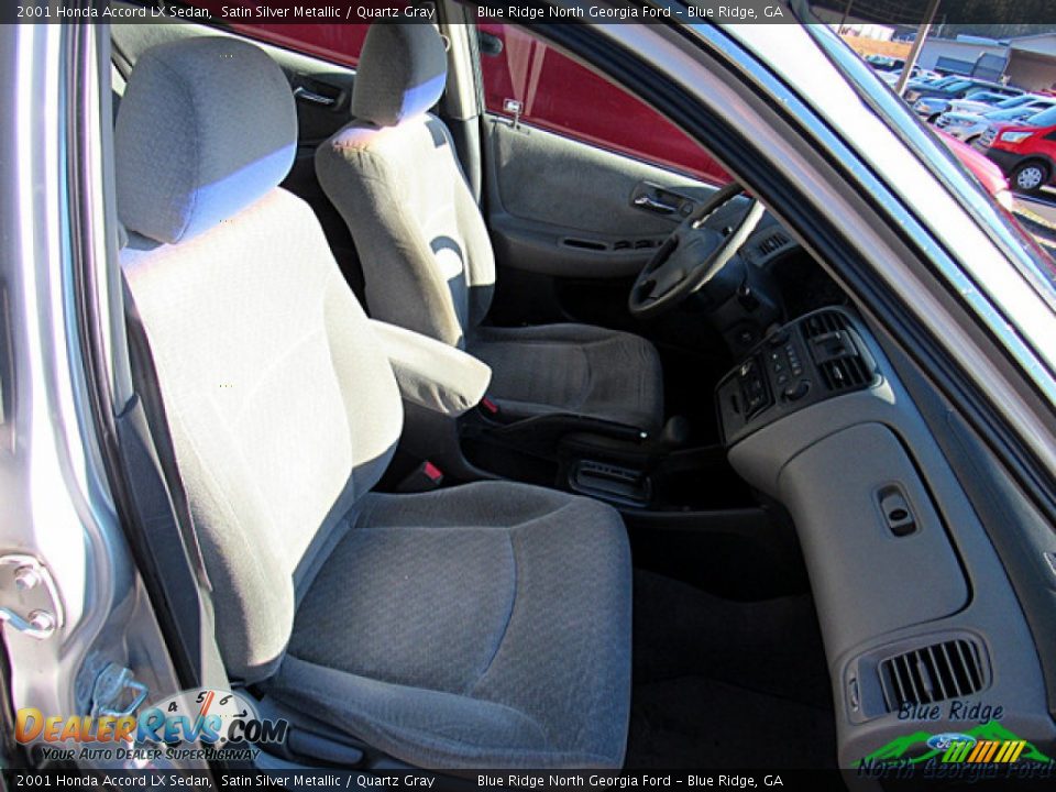 2001 Honda Accord LX Sedan Satin Silver Metallic / Quartz Gray Photo #9