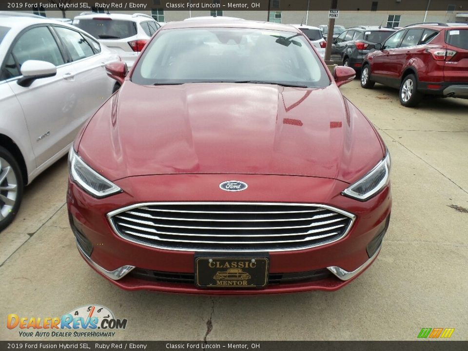 2019 Ford Fusion Hybrid SEL Ruby Red / Ebony Photo #2