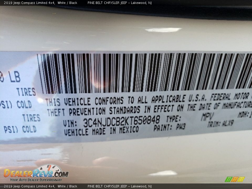 2019 Jeep Compass Limited 4x4 White / Black Photo #9