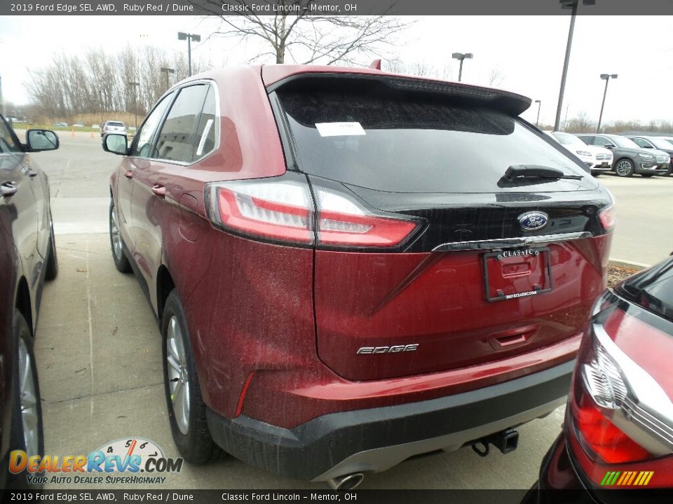 2019 Ford Edge SEL AWD Ruby Red / Dune Photo #3