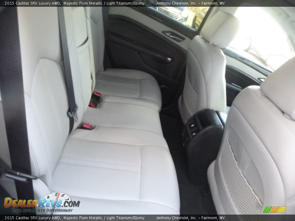 2015 Cadillac SRX Luxury AWD Majestic Plum Metallic / Light Titanium/Ebony Photo #9