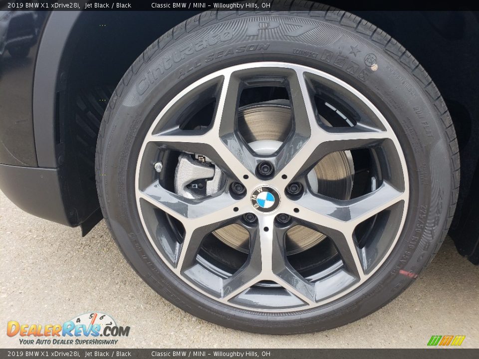 2019 BMW X1 xDrive28i Wheel Photo #3