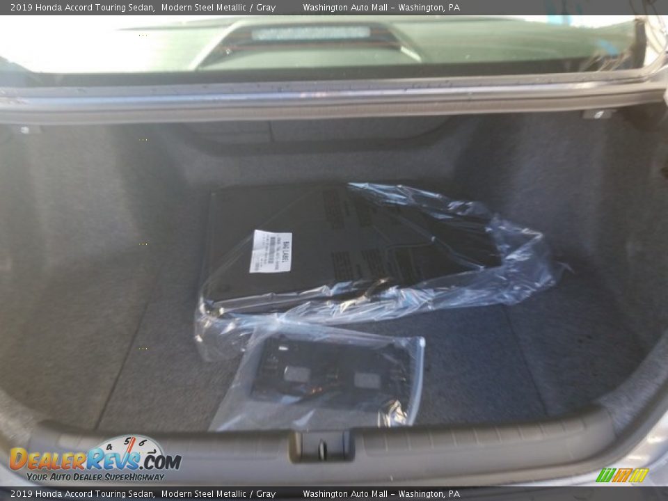 2019 Honda Accord Touring Sedan Modern Steel Metallic / Gray Photo #9