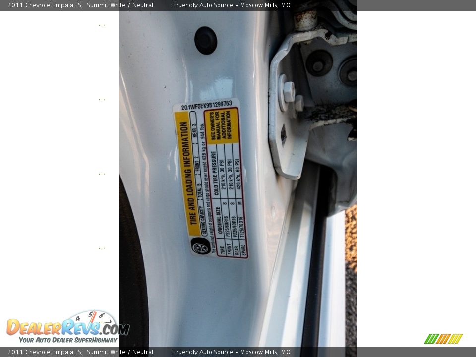 2011 Chevrolet Impala LS Summit White / Neutral Photo #36