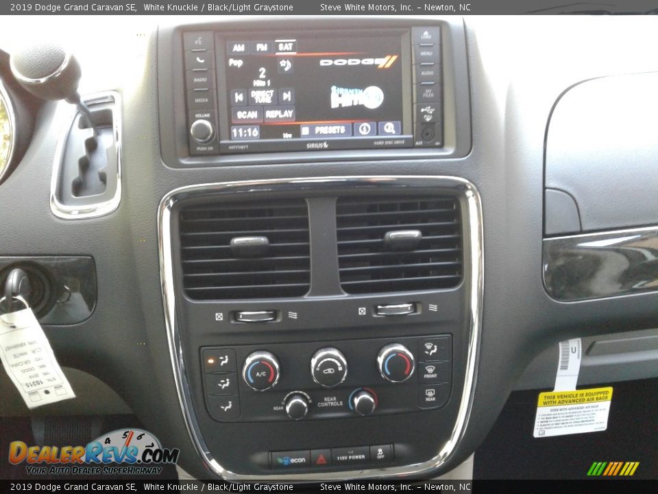 2019 Dodge Grand Caravan SE White Knuckle / Black/Light Graystone Photo #24