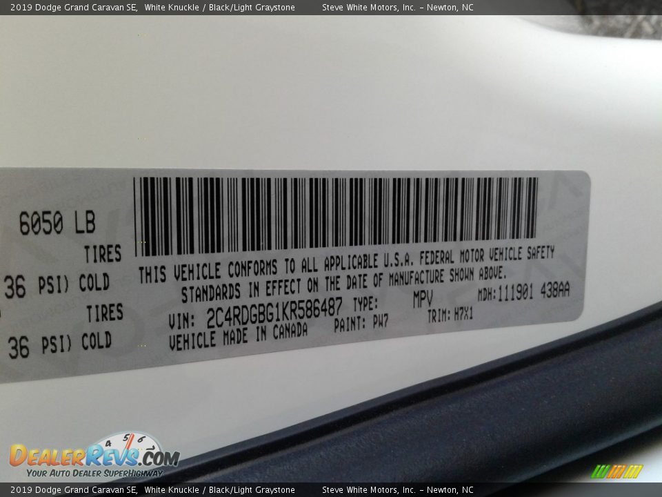 2019 Dodge Grand Caravan SE White Knuckle / Black/Light Graystone Photo #35