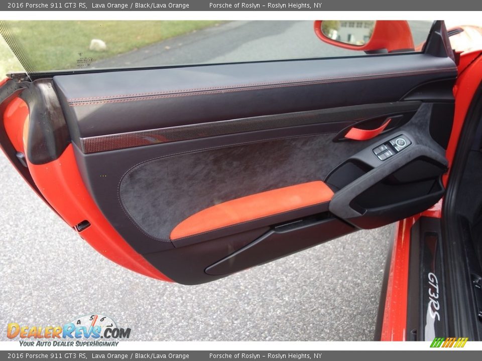 Door Panel of 2016 Porsche 911 GT3 RS Photo #12