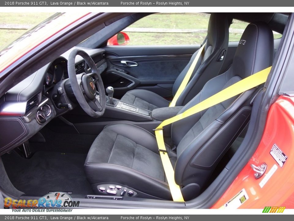 Front Seat of 2018 Porsche 911 GT3 Photo #14