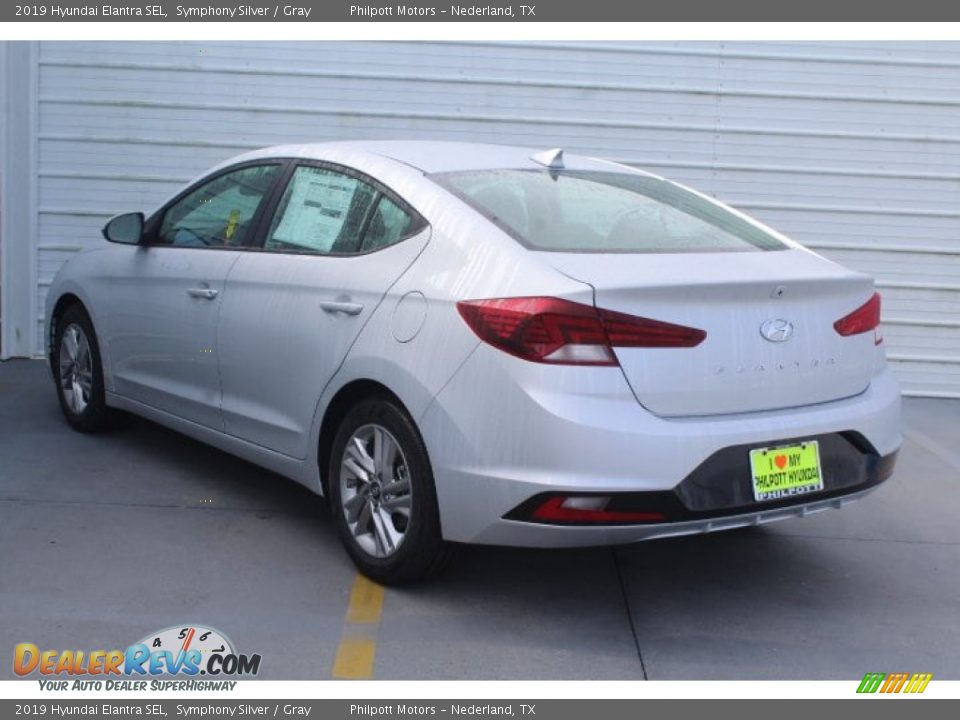 2019 Hyundai Elantra SEL Symphony Silver / Gray Photo #6