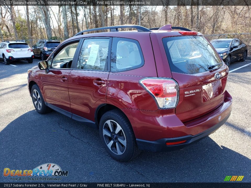 2017 Subaru Forester 2.5i Venetian Red Pearl / Gray Photo #2