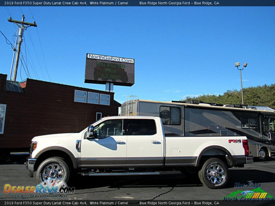 2019 Ford F350 Super Duty Lariat Crew Cab 4x4 White Platinum / Camel Photo #2