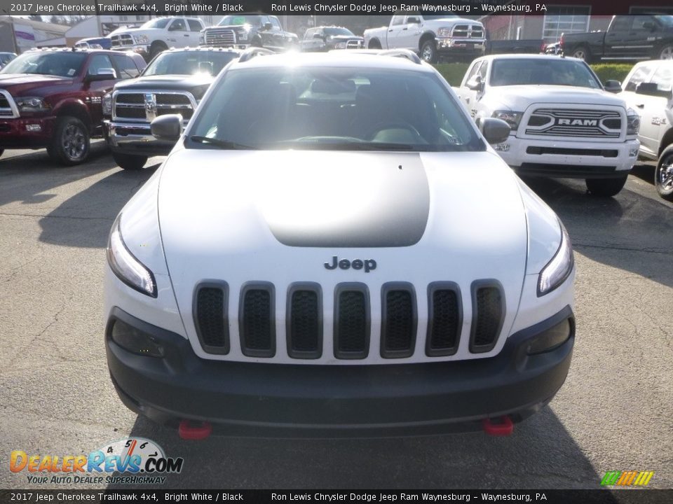 2017 Jeep Cherokee Trailhawk 4x4 Bright White / Black Photo #8