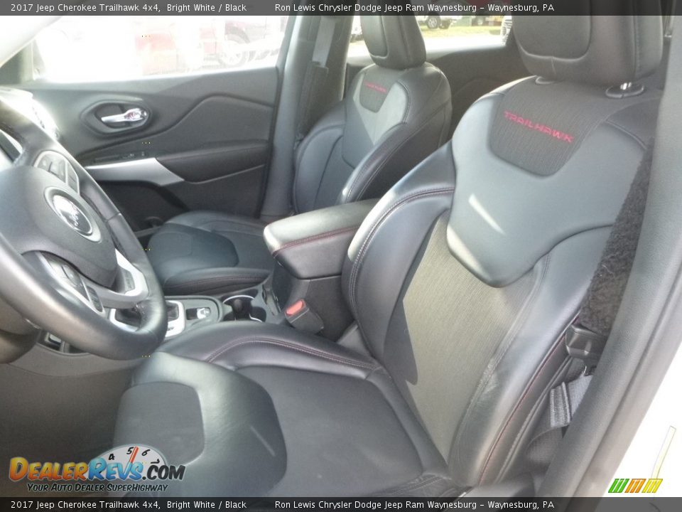 2017 Jeep Cherokee Trailhawk 4x4 Bright White / Black Photo #16