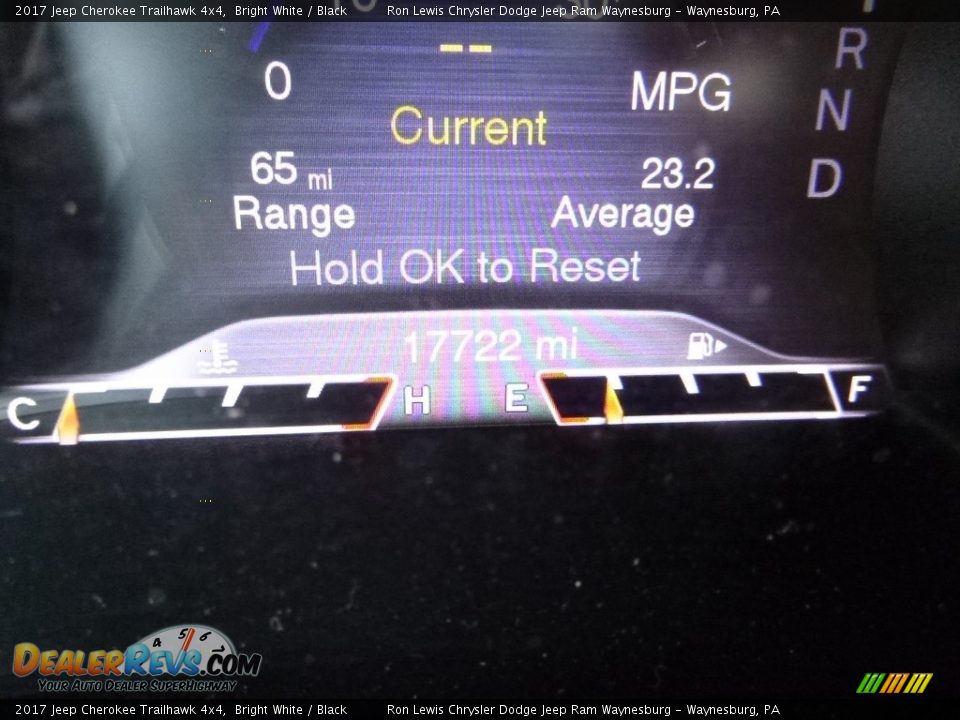 2017 Jeep Cherokee Trailhawk 4x4 Bright White / Black Photo #17