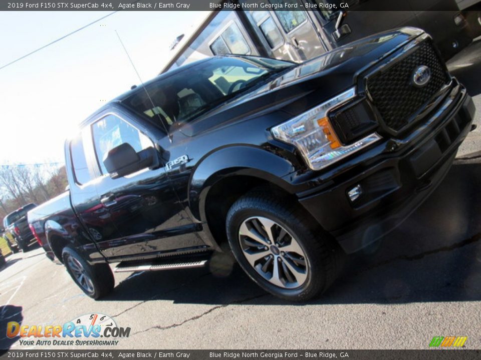 2019 Ford F150 STX SuperCab 4x4 Agate Black / Earth Gray Photo #30