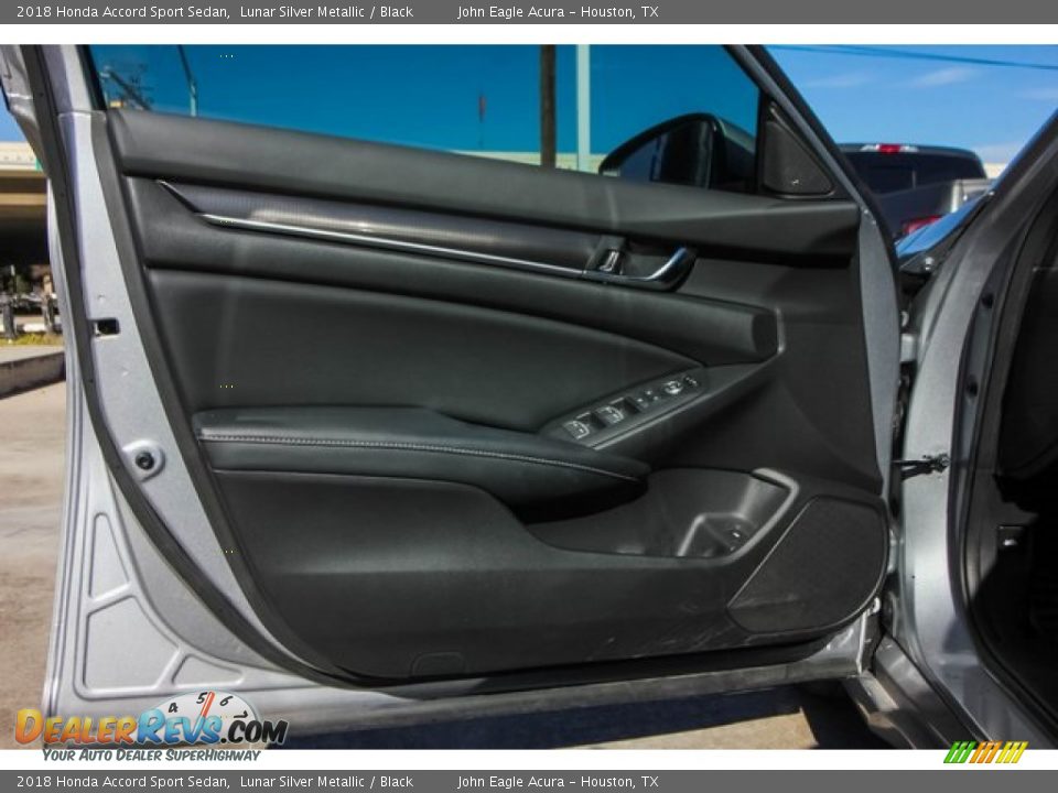 2018 Honda Accord Sport Sedan Lunar Silver Metallic / Black Photo #17