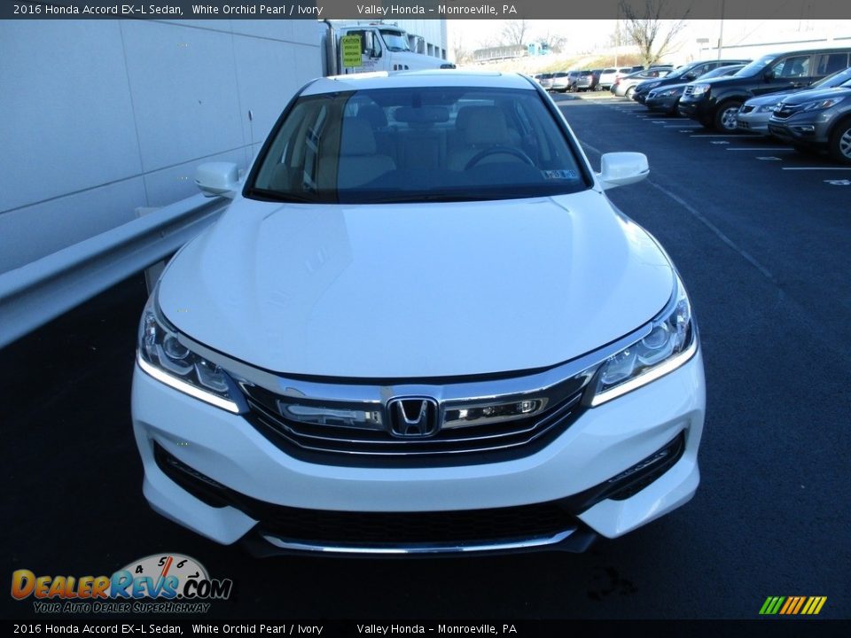 2016 Honda Accord EX-L Sedan White Orchid Pearl / Ivory Photo #8