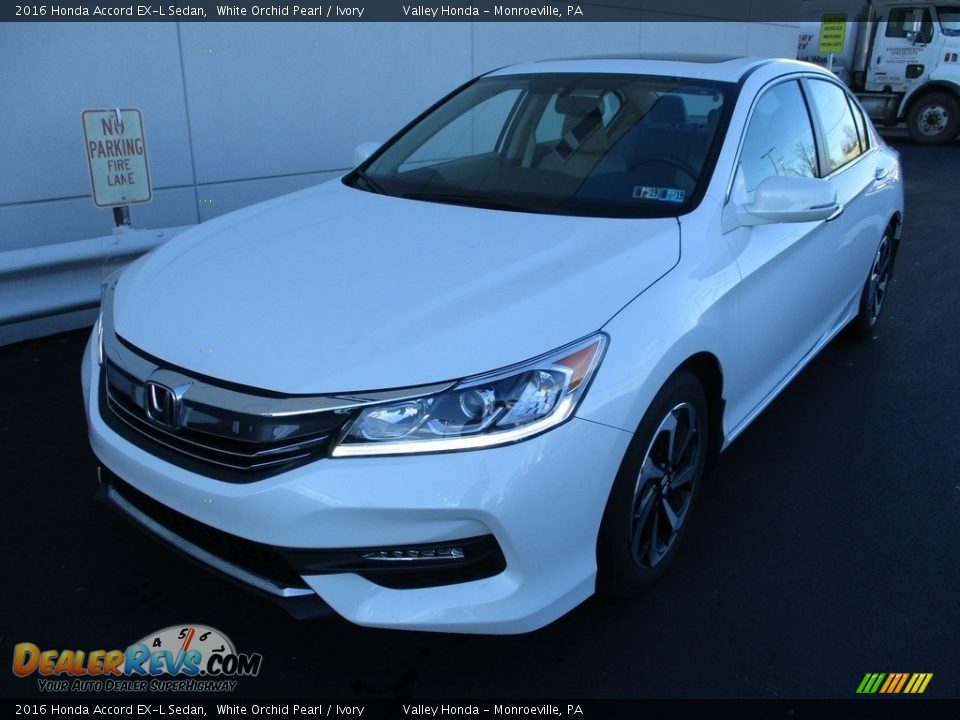 2016 Honda Accord EX-L Sedan White Orchid Pearl / Ivory Photo #9