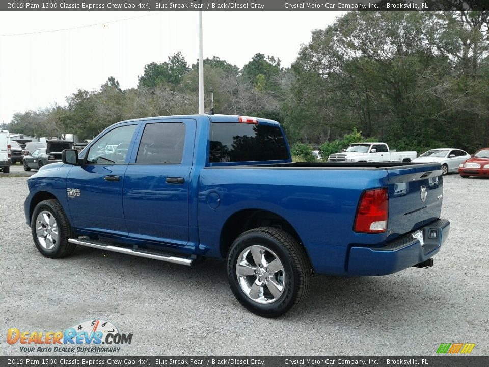 2019 Ram 1500 Classic Express Crew Cab 4x4 Blue Streak Pearl / Black/Diesel Gray Photo #3