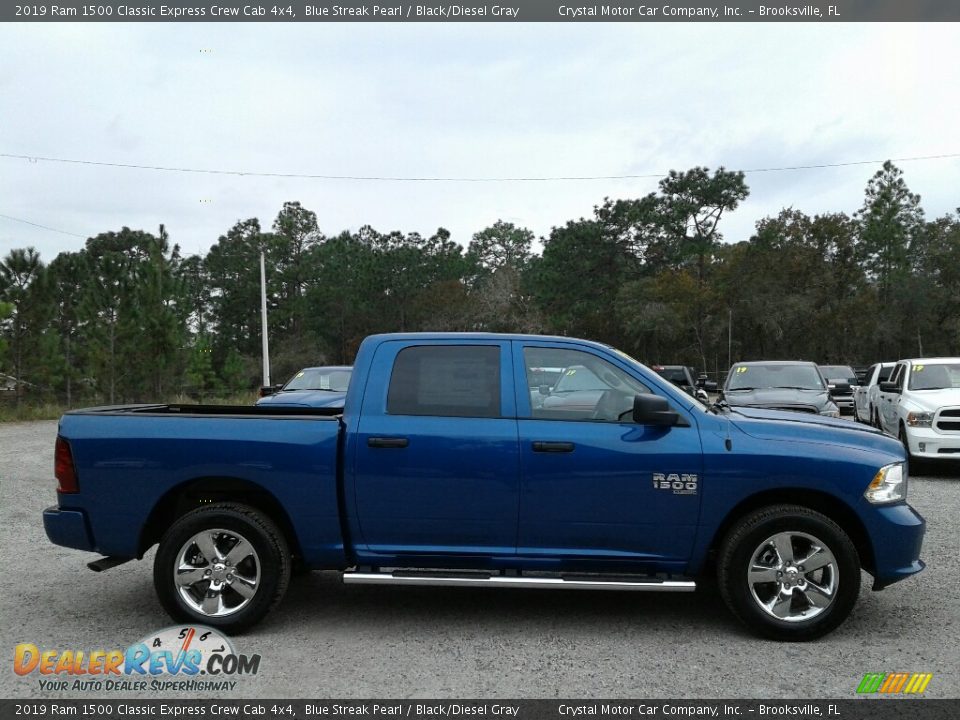 2019 Ram 1500 Classic Express Crew Cab 4x4 Blue Streak Pearl / Black/Diesel Gray Photo #6