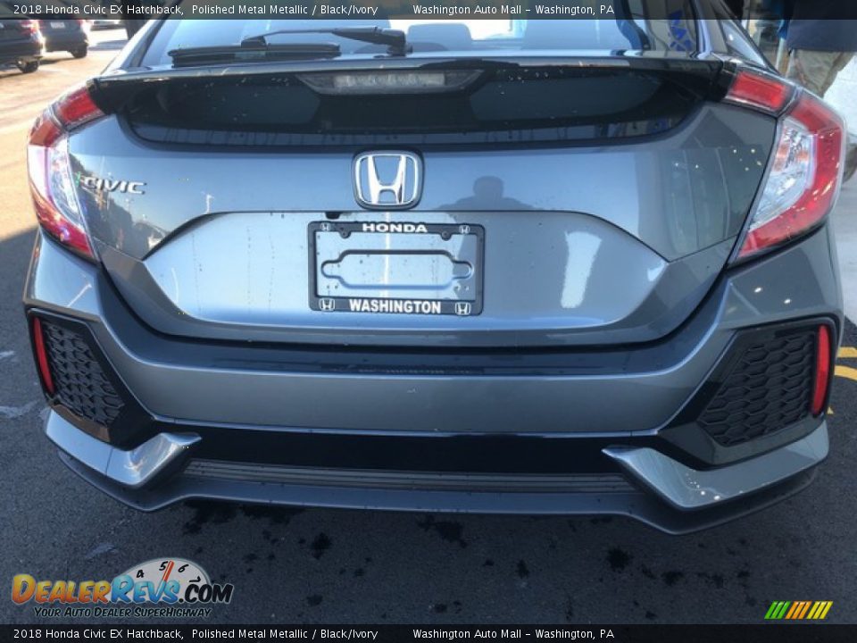 2018 Honda Civic EX Hatchback Polished Metal Metallic / Black/Ivory Photo #7