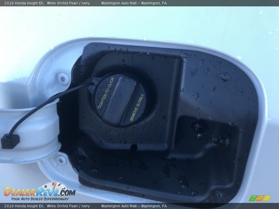 2019 Honda Insight EX White Orchid Pearl / Ivory Photo #7