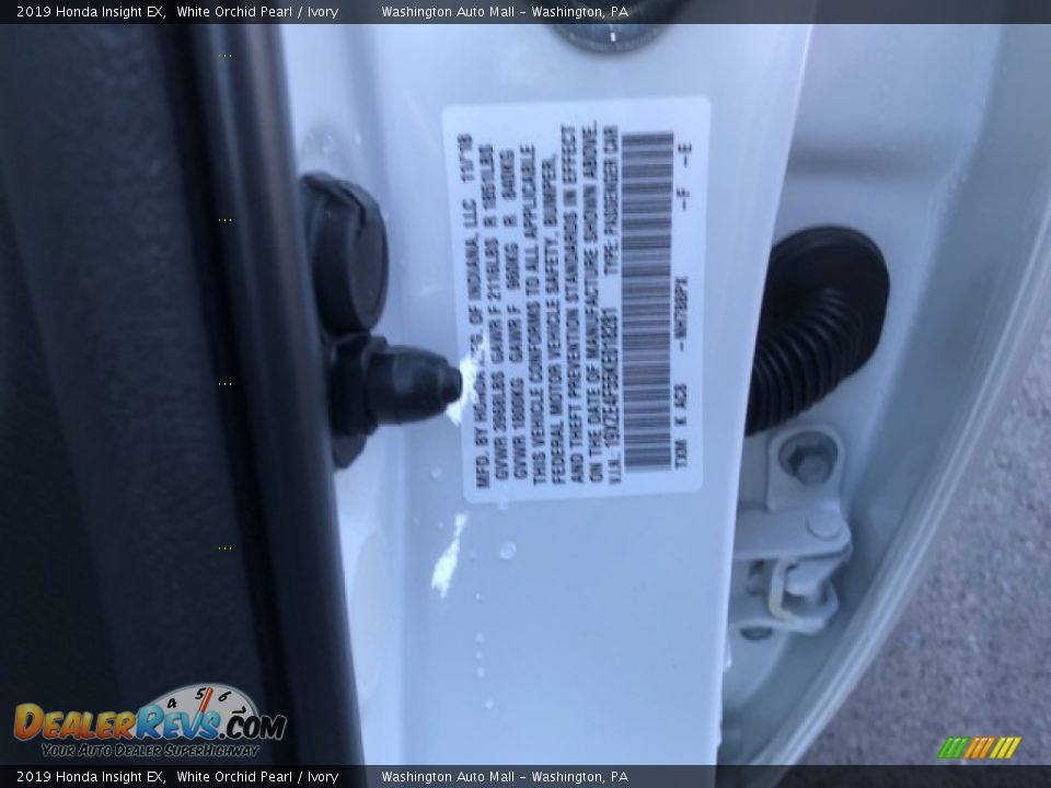 2019 Honda Insight EX White Orchid Pearl / Ivory Photo #24